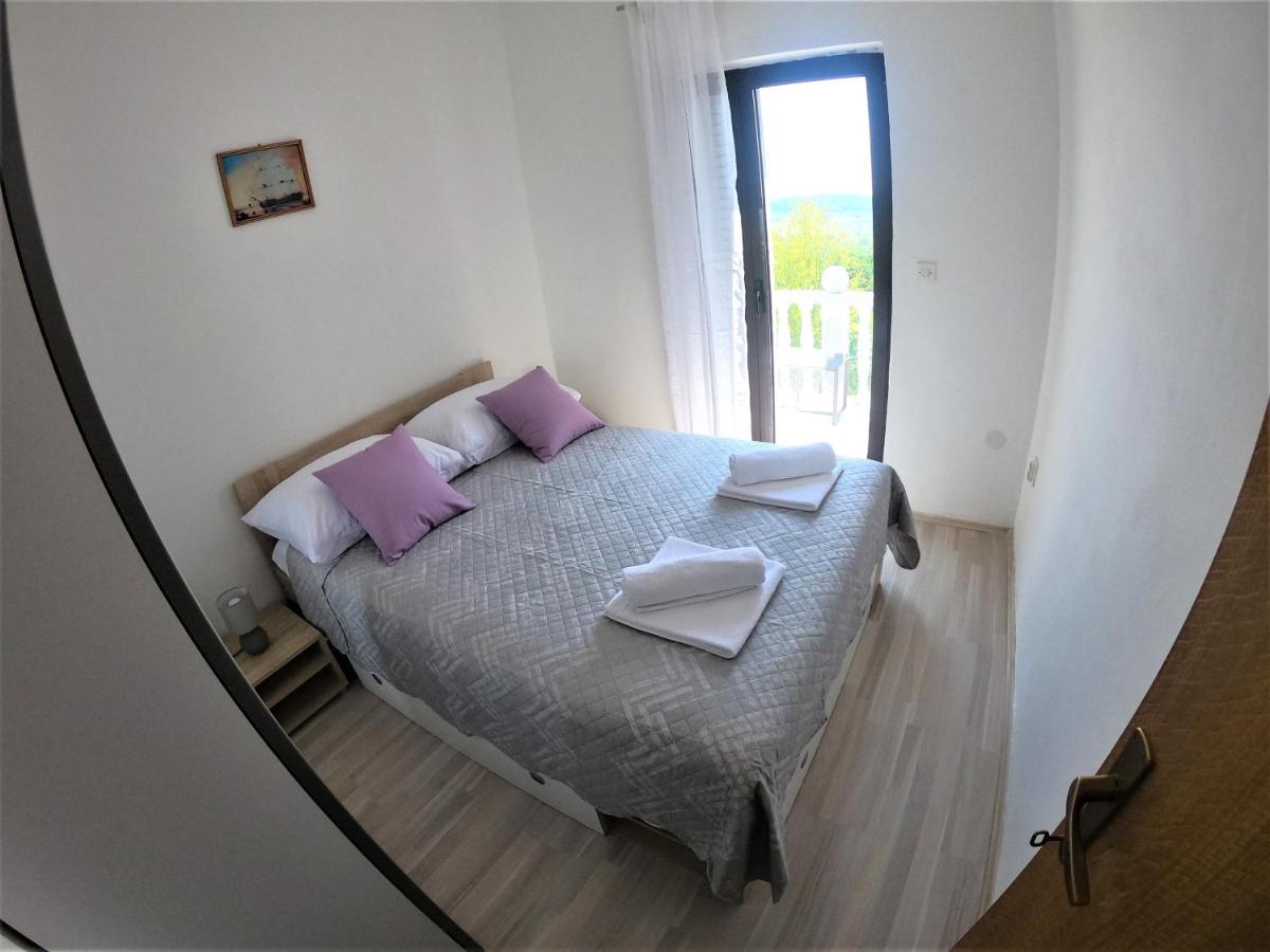 Apartman Tina Razanac Ngoại thất bức ảnh