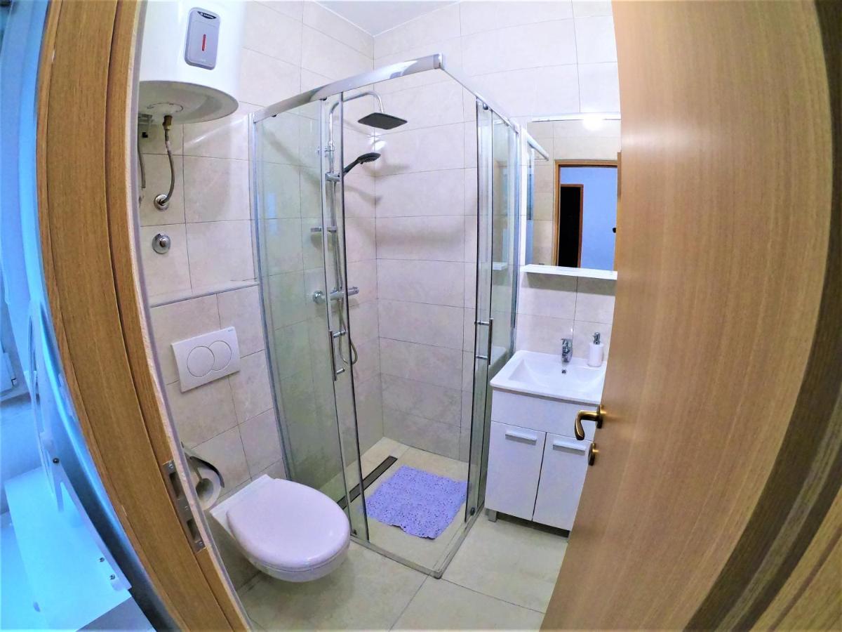 Apartman Tina Razanac Ngoại thất bức ảnh